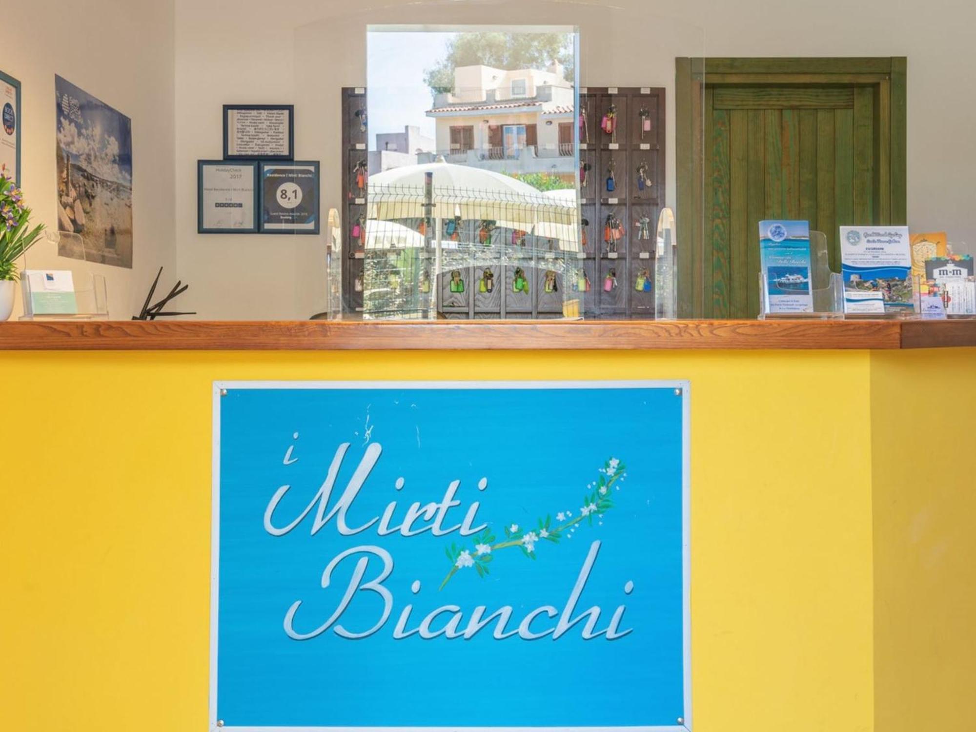 Apartment I Mirti Bianchi - Bilo 4 By Interhome Santa Teresa Gallura Exterior foto